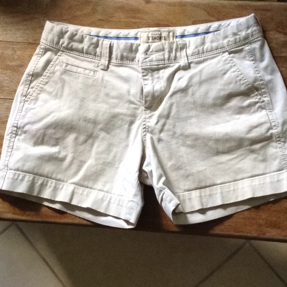 Old Navy khaki shorts